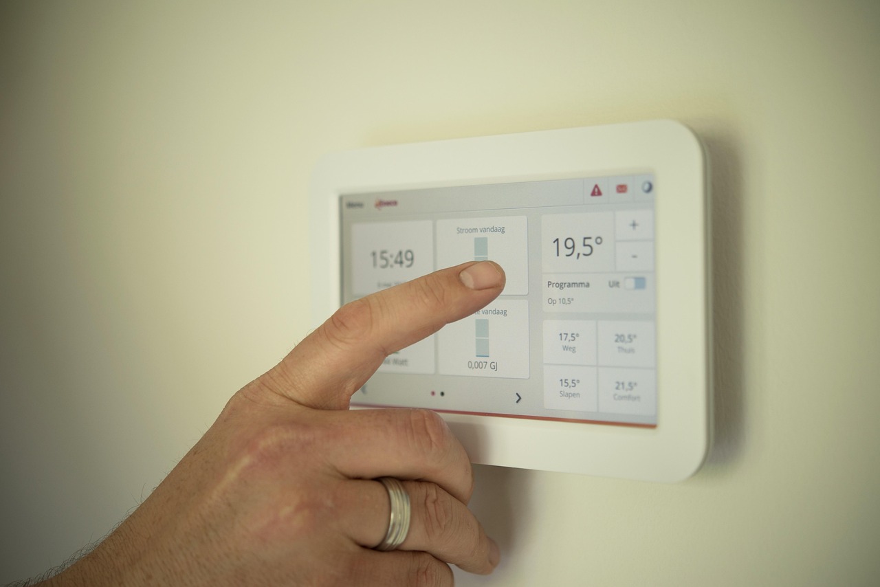 HyperUnit environmental monitoring sensors - enterprise-grade smart IoT sensors for temperature, humidity, air quality, and occupancy detection in industrial applications